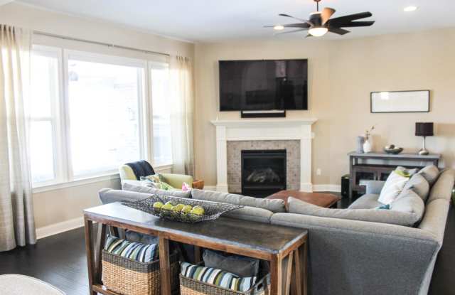 4605 Ashfield Place Gallery 4
