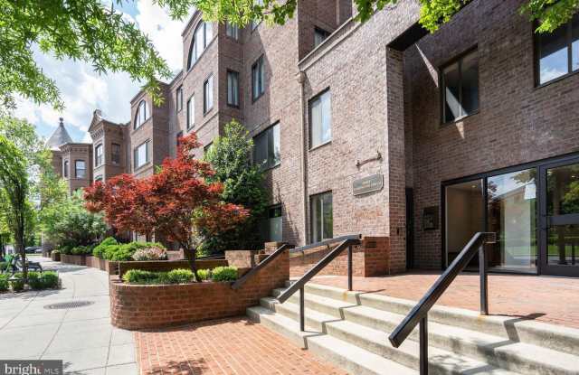 3 WASHINGTON Circle NW Gallery 2