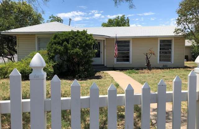 203 La Salle Dr photos photos