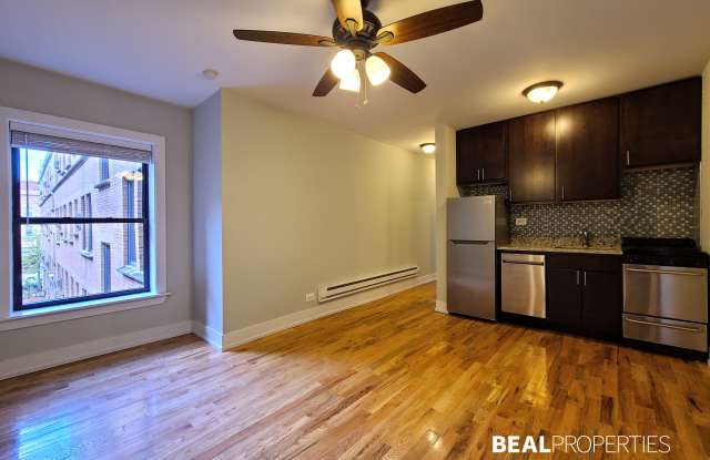 819 W Cornelia Ave photos photos