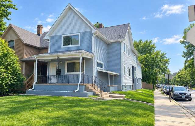 1846 Wesley Avenue Gallery 1