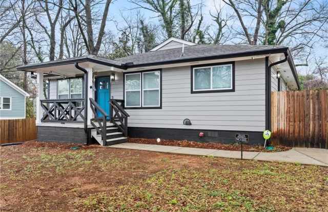 3200 Lowndes Street photos photos