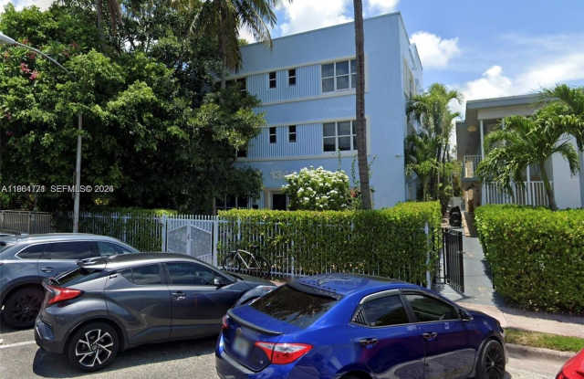 1342 Drexel Ave photos photos