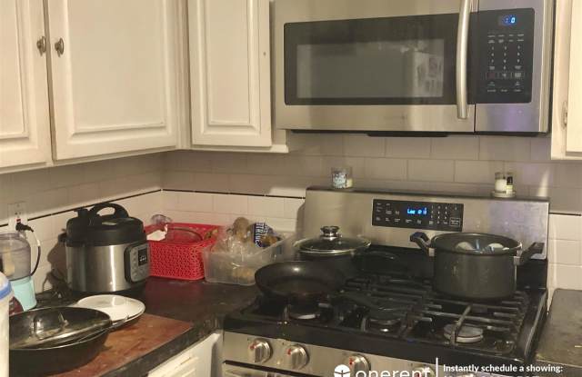 4425 Whitsett Ave - 4425 N Whitsett Ave, Los Angeles, CA 91604