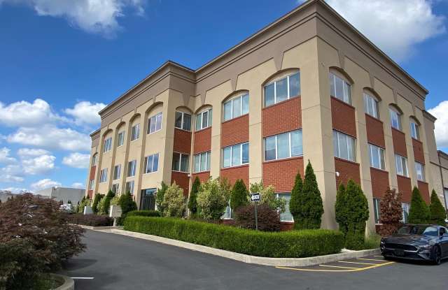 10065-67 SANDMEYER Lane unit: 212 photos photos