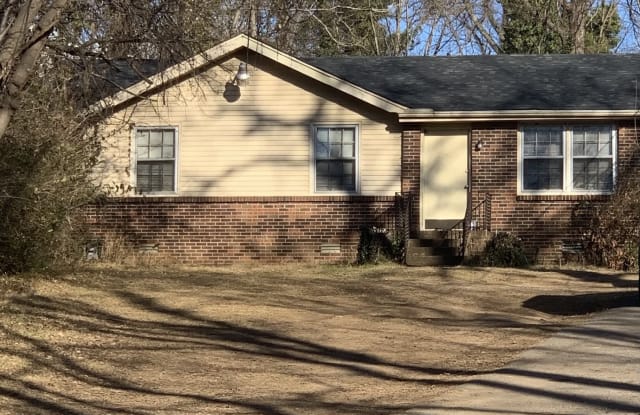 2408 Vaulx Ln - 2408 Vaulx Lane, Nashville, TN 37204
