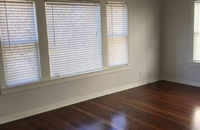 2841 Willing Avenue Gallery 4