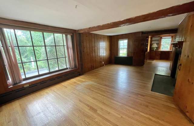 66 Old Shelton Road Gallery 4