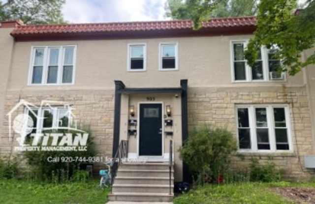 905 Stuart Street - D Gallery 1