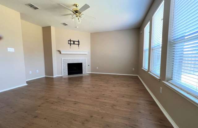 4337 Waskom Dr. Gallery 2