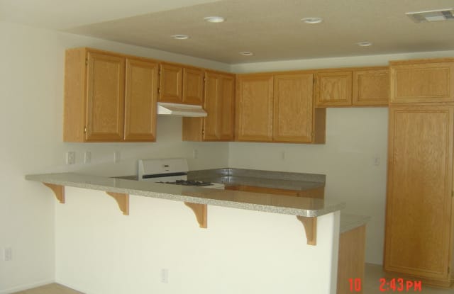 547 Cedar View Dr Gallery 2