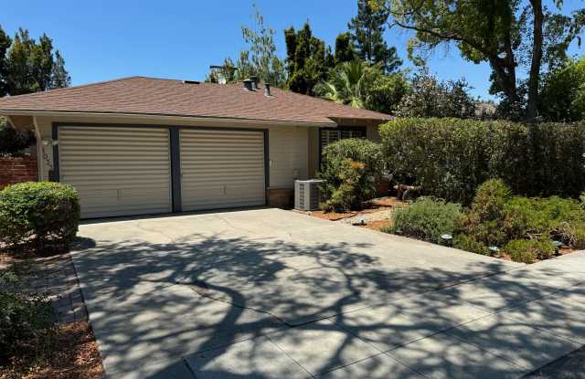 1033 Oregon Avenue photos photos