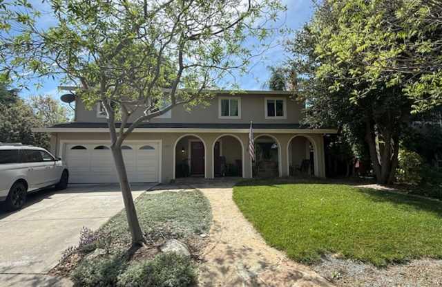 Stunning 5-Bed. 2.5 bath Home in the Heart of Pleasanton Meadows, Community Pool photos photos