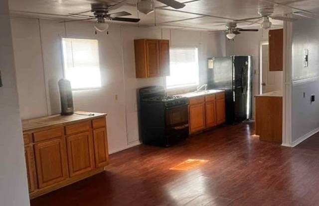 1400 Runnels Street photos photos