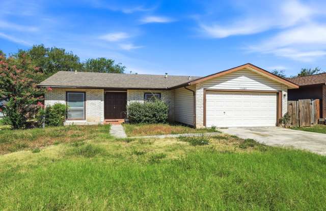 Fully Updated Single-Story Home with Greenbelt Views Gallery 1