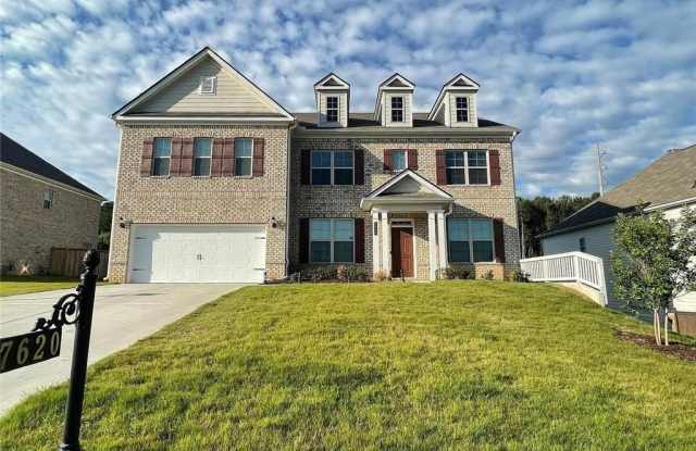 7620 Farrow Pass Circle Gallery 1