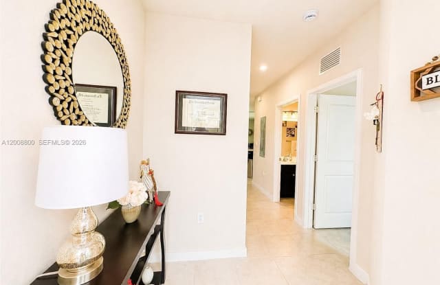 1041 NW 5th St photos photos