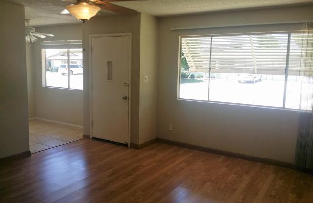 10127 N 95th Dr # B Gallery 2