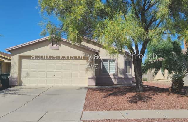 8680 South Desert Dove Drive - 8680 South Desert Dove Drive, Tucson, AZ 85747