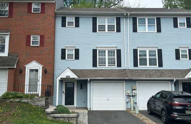 Welcome to 5059 E Woodmill Dr! photos photos