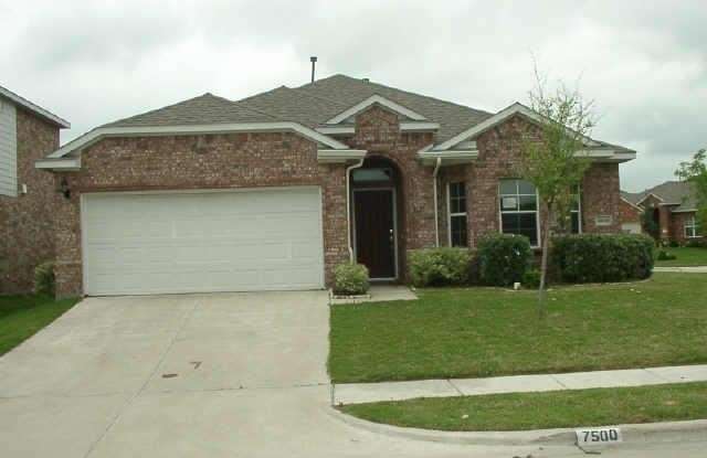 7500 Burton Lane - 7500 Burton Lane, McKinney, TX 75070