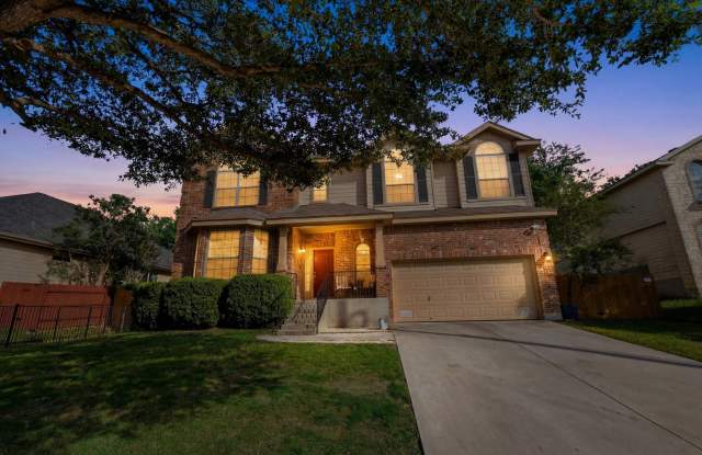 Bright Steubing Ranch Home with Two Primary Suites & Solar Panels photos photos