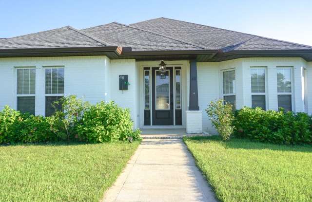 48 9th Avenue - 48 9th Avenue, Lake Lorraine, FL 32579