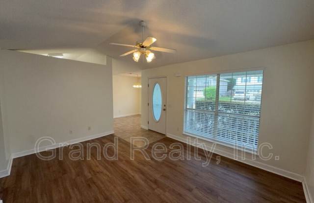 6299 Cottage Woods Dr Gallery 2
