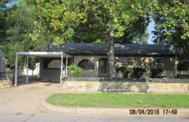 3250 South Osage Avenue Gallery 1
