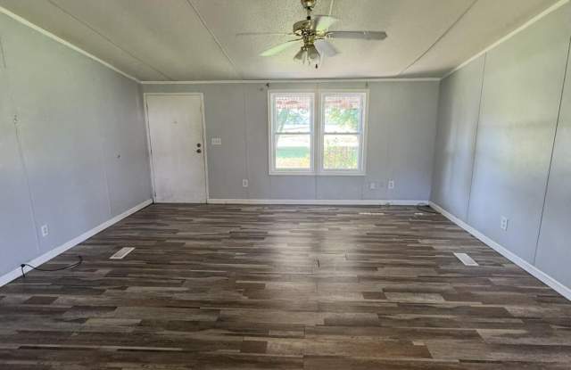 8084 W Jefferson Davis Highway Gallery 2
