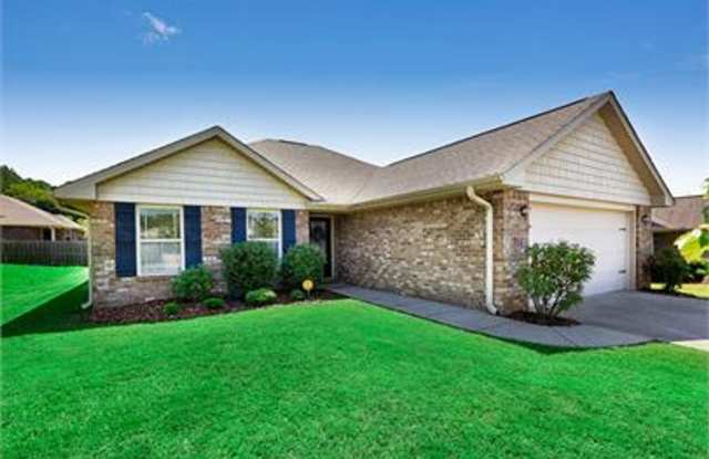 Charming 3-Bedroom, 2-Bath Home – 1,382 Sq Ft photos photos