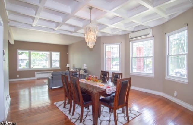 203 Grafton - 203 Grafton Avenue, Newark, NJ 07104