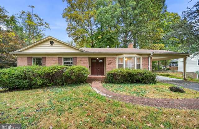 8324 EPINARD Court Gallery 1