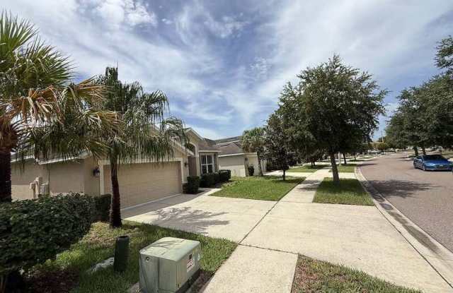 8222 Willow Beach Drive Gallery 4