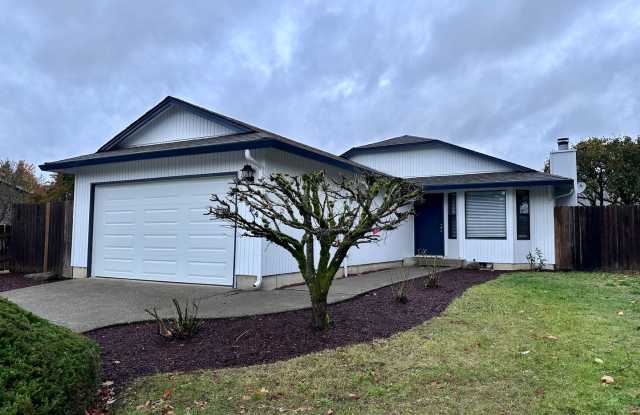Charming 3 bed, 2 bath house in Cascade SE Neighborhood Gallery 3