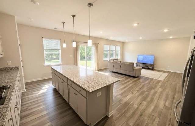 42 TROUT LILY Drive Gallery 2