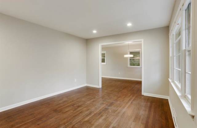 1168 Ivy Court Gallery 4