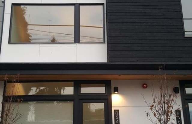 854 NE 89TH ST - 854 NE 89th St, Seattle, WA 98115