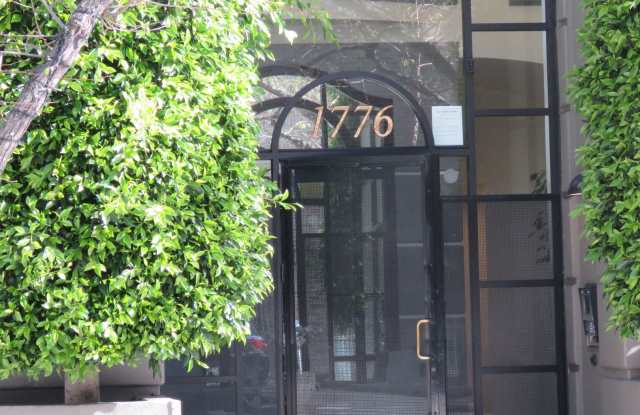 2 BEDROOM CONDO IN HIGHLY DESIRABLE AREA W/ PARKING - 1776 Sacramento Street, San Francisco, CA 94109