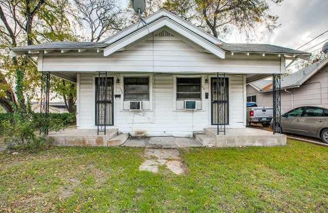 110 W Drexel Ave - 110 West Drexel Avenue, San Antonio, TX 78210