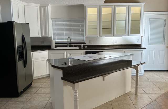 16603 Hunting Valley Street Gallery 4