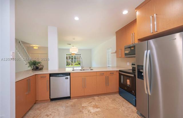 16219 Emerald cove road Gallery 2