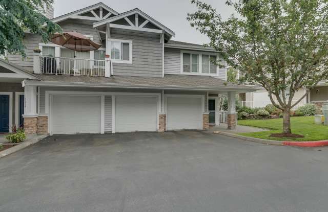 2 bedroom condo available in the heart of Issaquah! - 5322 237th Terrace Southeast, Issaquah, WA 98029