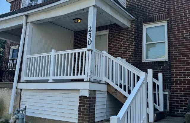 230 GREENWOOD ROAD - 230 Greenwood Road, Sharon Hill, PA 19079