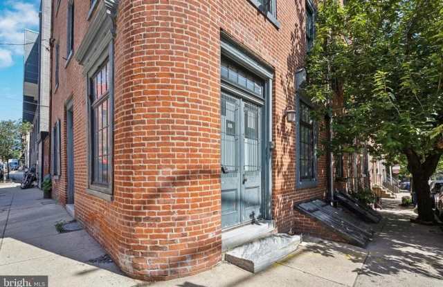 902 N AMERICAN STREET - 902 North American Street, Philadelphia, PA 19123