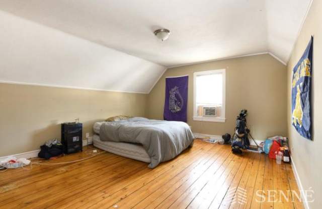 8 Kilby St. Gallery 3