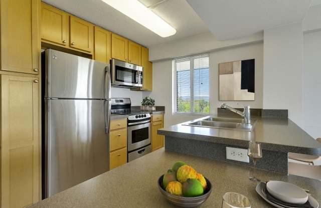 1375 High Gallery 2