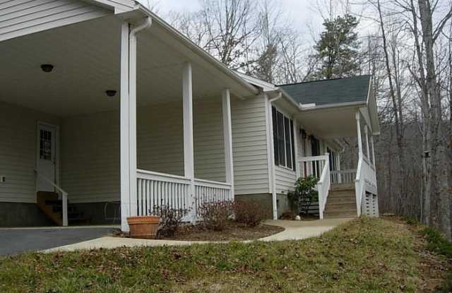 20 Rocky Creek Trail - 20 Rocky Creek Trl, Swannanoa, NC 28778