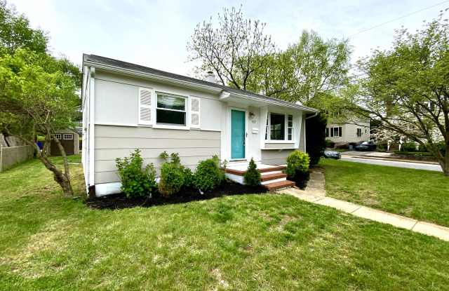 927 Windsor Avenue Gallery 4