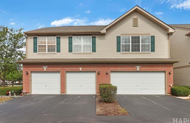 533 N Red Deer Road Gallery 1